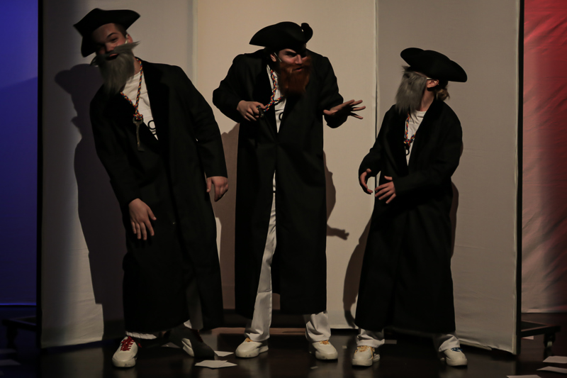 DE QUIN COLOR ÉS UN PETÓ